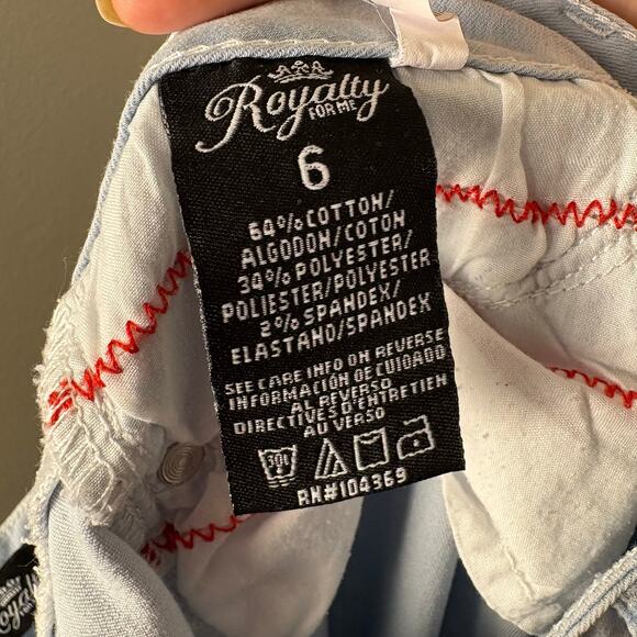 Royalty for Me Size 6 Skinny Leg Light Wash White-Blue Jeans Pockets Zipper Fly - Picture 9 of 10